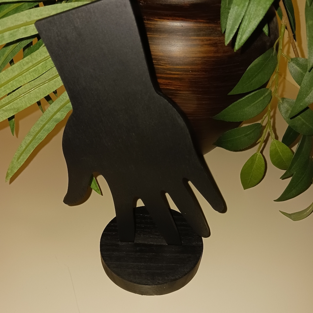 Hand Jewelry Display - Picture 4 of 10